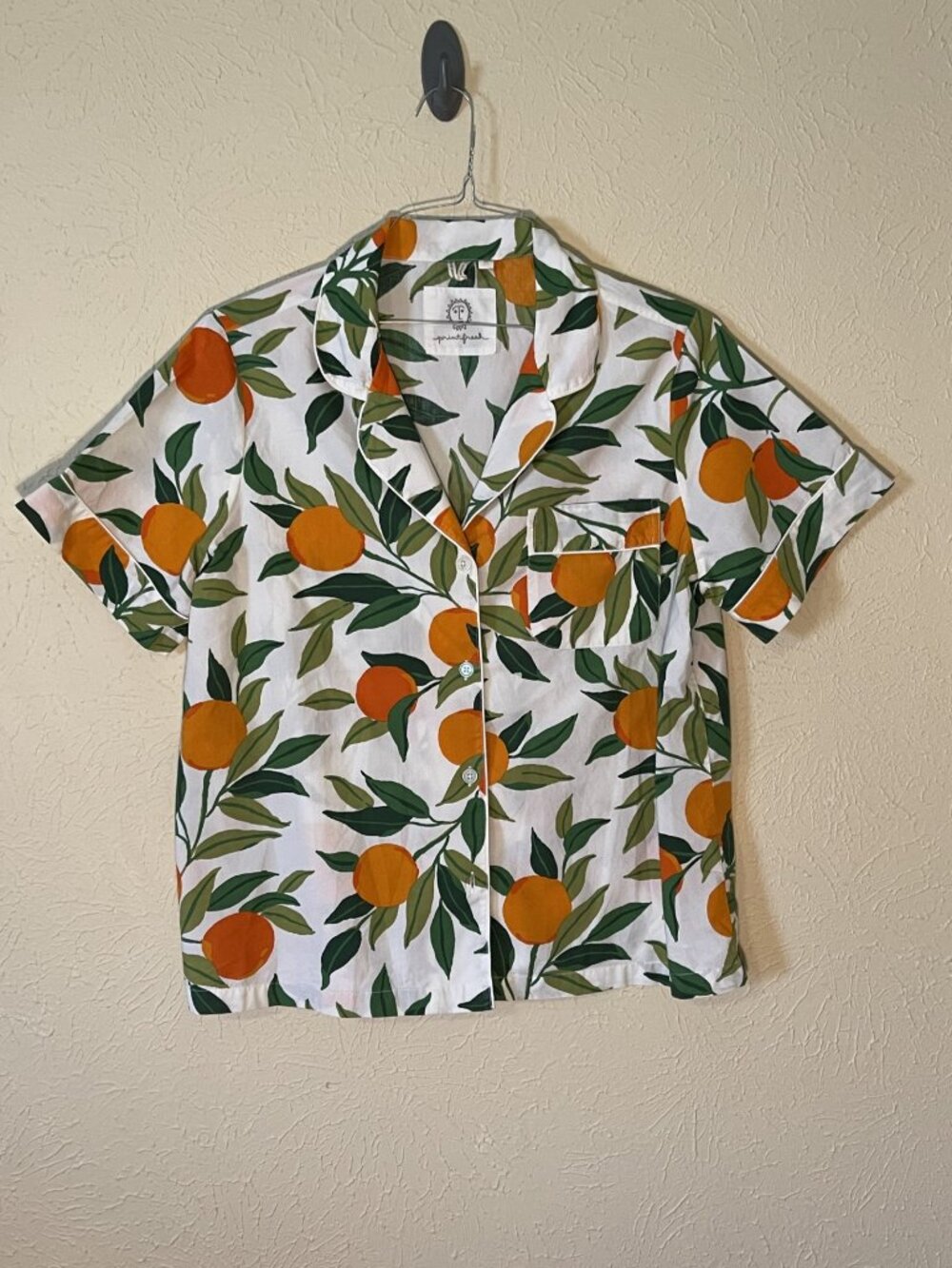 Print Fresh Pajama Top (ONLY) Oranges Pattern, Size Medium